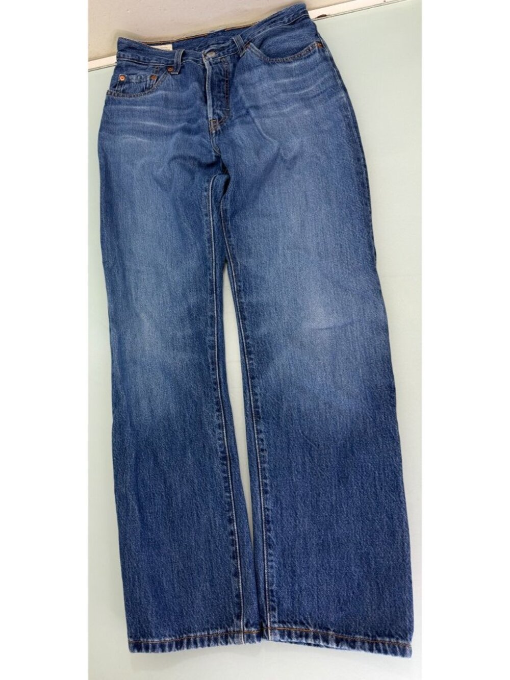 Levis Premium 501 Original Straight Leg Women's W28 L30 Medium Wash Button Fly